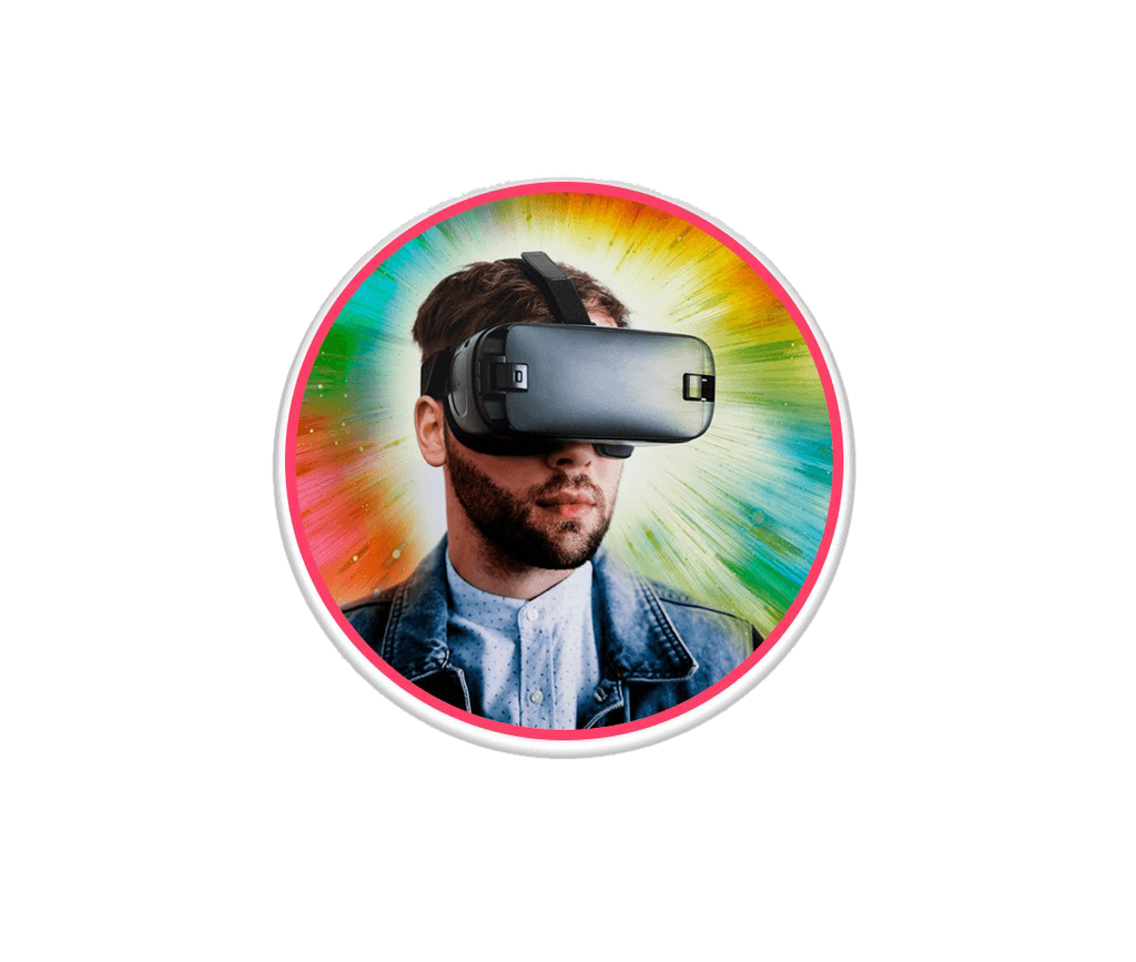 Homem usando óculos de realidade virtual em um fundo colorido.